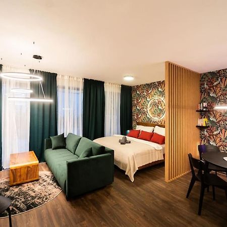 Green Garden Sauna Apartment เบอร์โน ภายนอก รูปภาพ