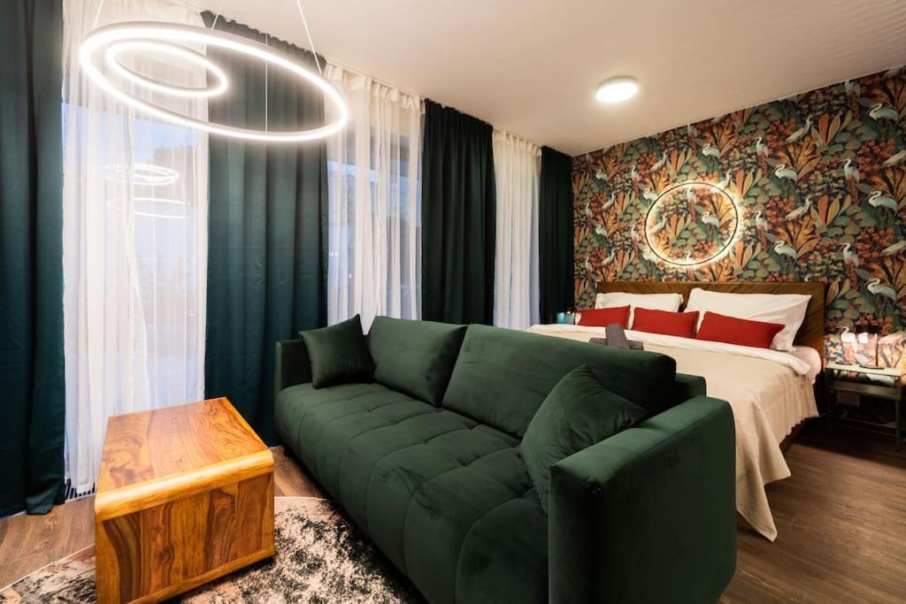 Green Garden Sauna Apartment เบอร์โน ภายนอก รูปภาพ