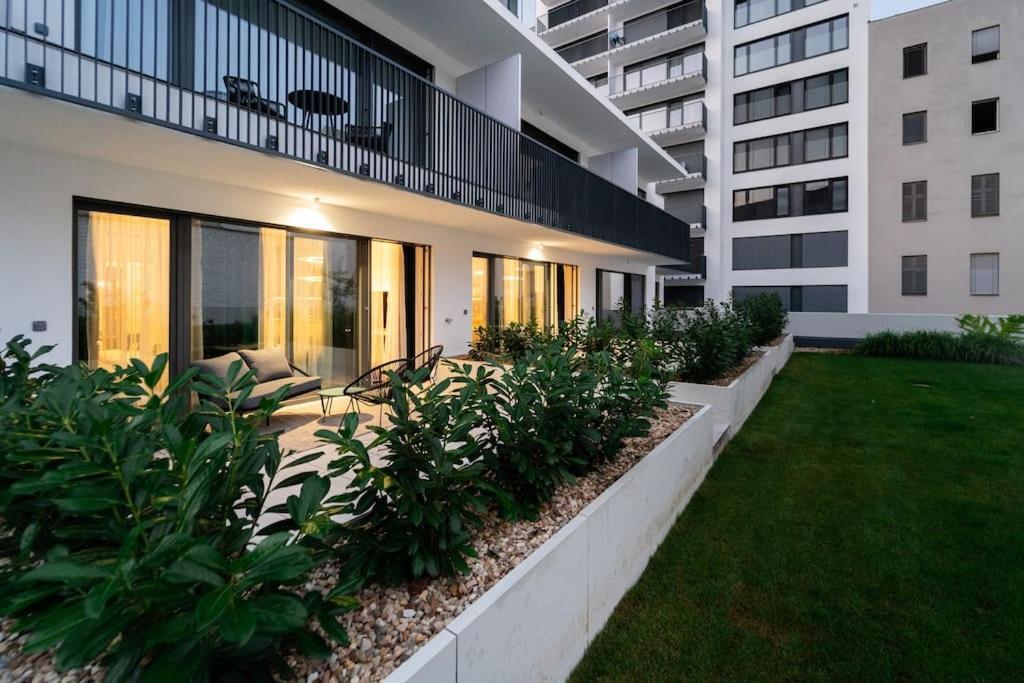 Green Garden Sauna Apartment เบอร์โน ภายนอก รูปภาพ