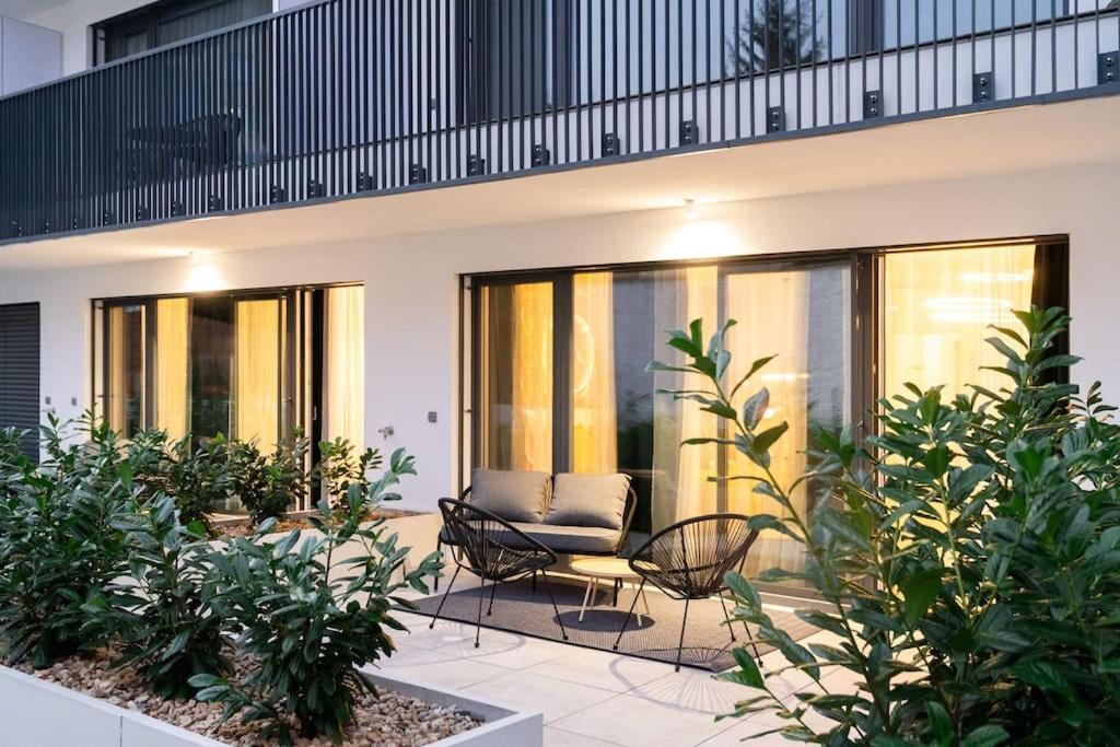 Green Garden Sauna Apartment เบอร์โน ภายนอก รูปภาพ